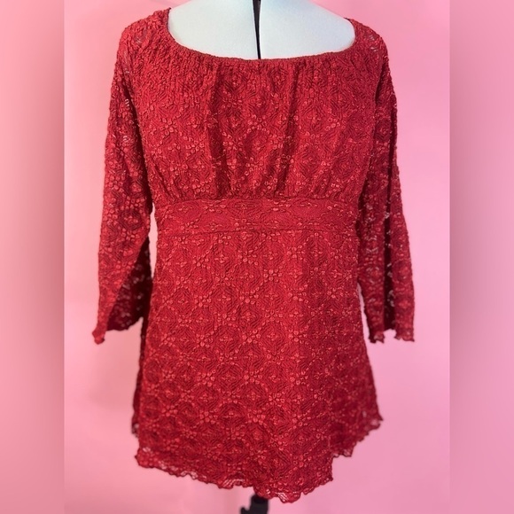 Avenue Tops - AVENUE RED STRETCHY LACE TOP 3/4 SLEEVE 18/20